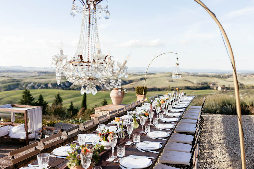 6 Benefits of a Small Wedding in Italy 