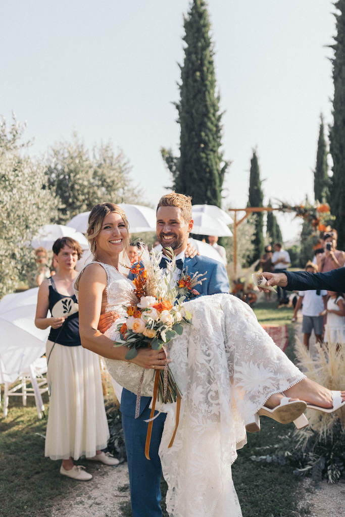 Bridesmaids in Italy